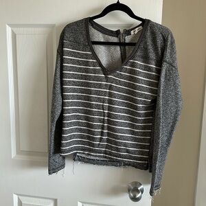 🔥Aeropostale size large striped long sleeve V-neck sweatshirt striped